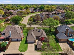 6613  Barclay Lane , Garland Texas 75044
