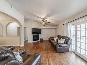 808  Intervale Drive , Garland Texas 75043