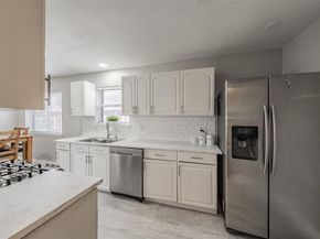 808  Intervale Drive , Garland Texas 75043