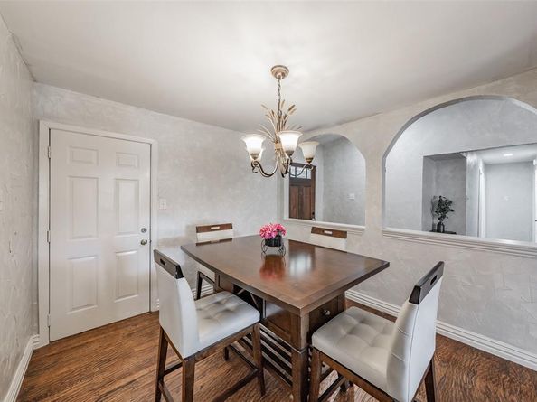 808  Intervale Drive , Garland Texas 75043