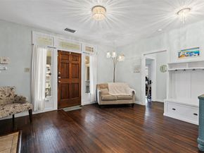 1632  Washington Avenue , Fort Worth Texas 76104