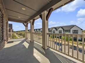 1401  Birds Fort Trail , Arlington Texas 76005