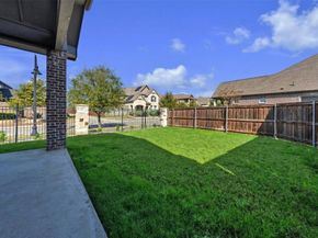 1401  Birds Fort Trail , Arlington Texas 76005