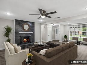 1702  Northcrest Drive , Arlington Texas 76012