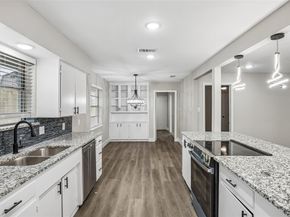 1702  Northcrest Drive , Arlington Texas 76012