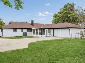 1702  Northcrest Drive , Arlington Texas 76012