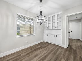 1702  Northcrest Drive , Arlington Texas 76012