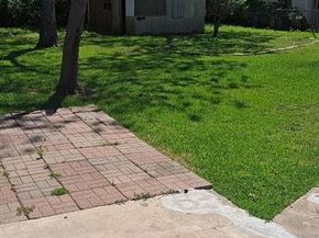 705  Vine Street , Euless Texas 76040