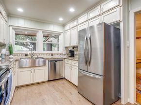 1505 N Riverside Drive , Fort Worth Texas 76111