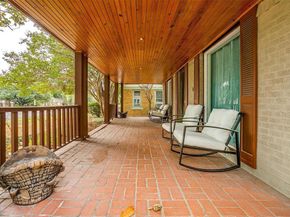 1505 N Riverside Drive , Fort Worth Texas 76111