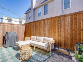 2727  Shelby Avenue  S, Dallas Texas 75219