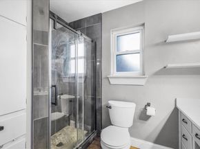 1913  Yucca Trail , Hurst Texas 76054