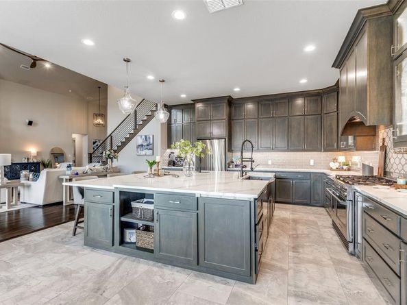 1009  Cedar View Lane , McKinney Texas 75072