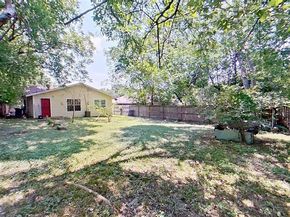 3237  Hanger Avenue , Fort Worth Texas 76105