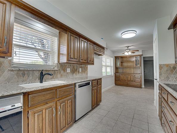 1301  Iroquois Drive , Garland Texas 75043