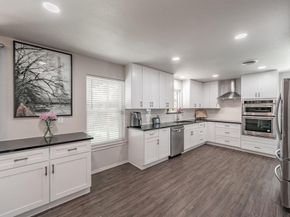 1718  Millmar Circle , Dallas Texas 75228
