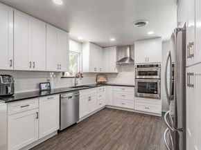 1718  Millmar Circle , Dallas Texas 75228