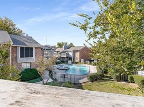 2732  Copper Creek Drive  201, Arlington Texas 76006