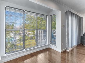 2732  Copper Creek Drive  201, Arlington Texas 76006