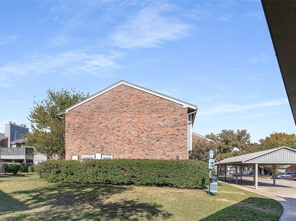 2732  Copper Creek Drive  201, Arlington Texas 76006