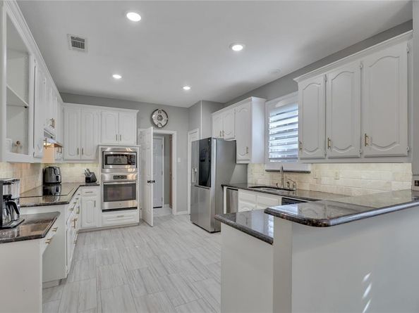 4709 N Meadow Ridge Circle , McKinney Texas 75072