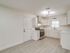 3973 W Spurgeon Street , Fort Worth Texas 76133