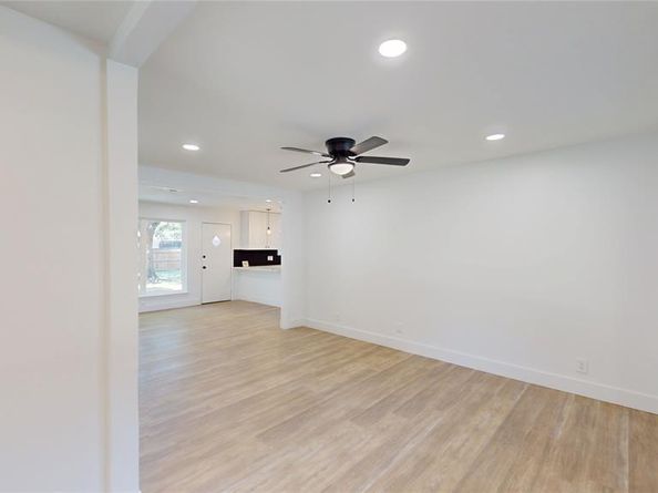 1007 N Cottonwood Drive , Richardson Texas 75080