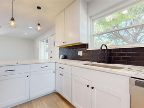 1007 N Cottonwood Drive , Richardson Texas 75080