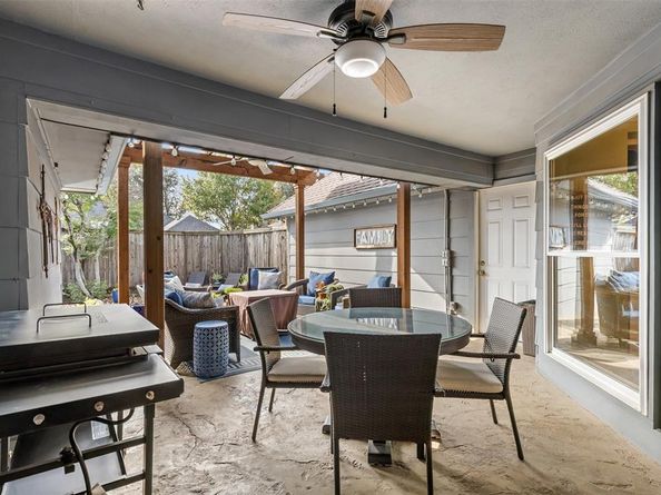 6906  Brentfield Drive , Dallas Texas 75248