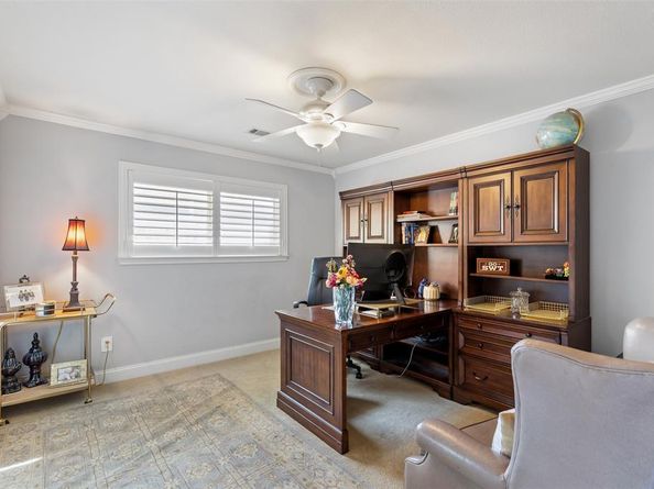 6906  Brentfield Drive , Dallas Texas 75248