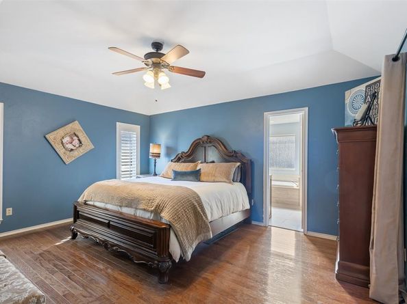 6906  Brentfield Drive , Dallas Texas 75248