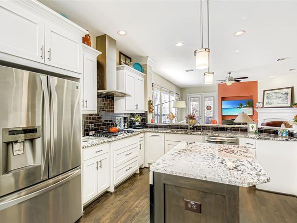 11301  Dinsdale Drive , Dallas Texas 75218