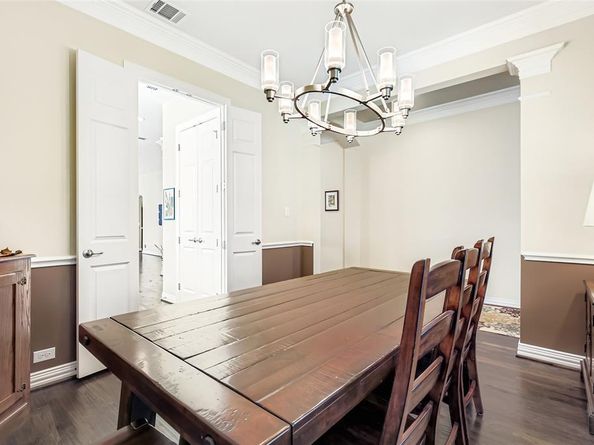 11301  Dinsdale Drive , Dallas Texas 75218