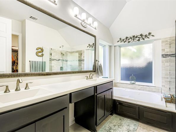 11301  Dinsdale Drive , Dallas Texas 75218