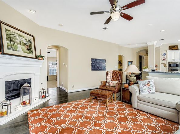 11301  Dinsdale Drive , Dallas Texas 75218