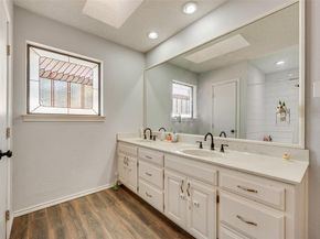 4102  Autumn Ridge Court , Arlington Texas 76016