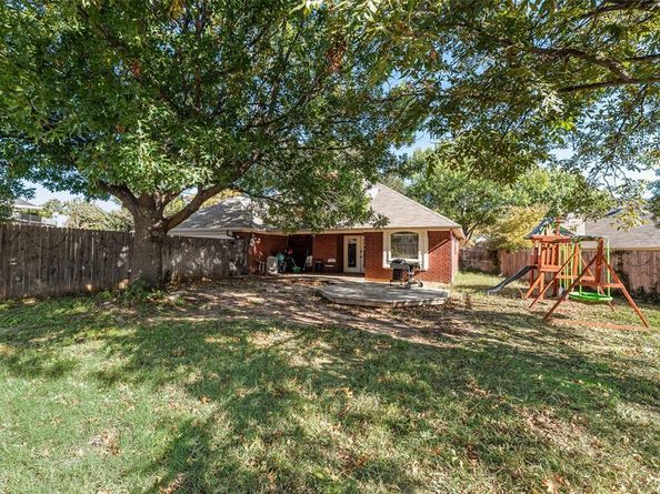 4102  Autumn Ridge Court , Arlington Texas 76016