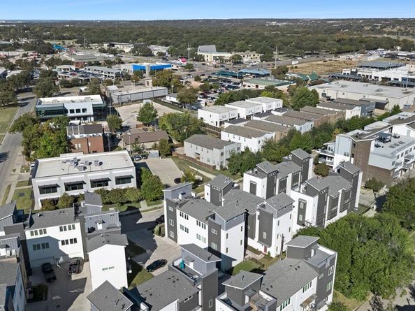 241  Wimberly Street , Fort Worth Texas 76107