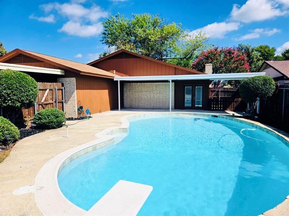 553  Doral Place , Garland Texas 75043