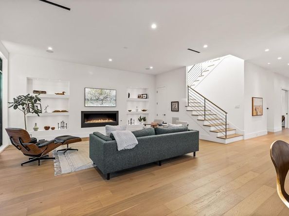 5230  Richard Avenue , Dallas Texas 75206