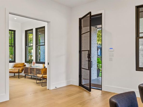 5230  Richard Avenue , Dallas Texas 75206