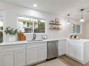 725  Middle Glen Drive , Garland Texas 75043