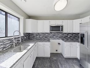 331  Hopewell Street , Grand Prairie Texas 75052