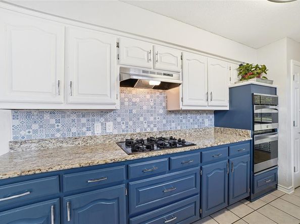 1322  David Drive , Garland Texas 75043