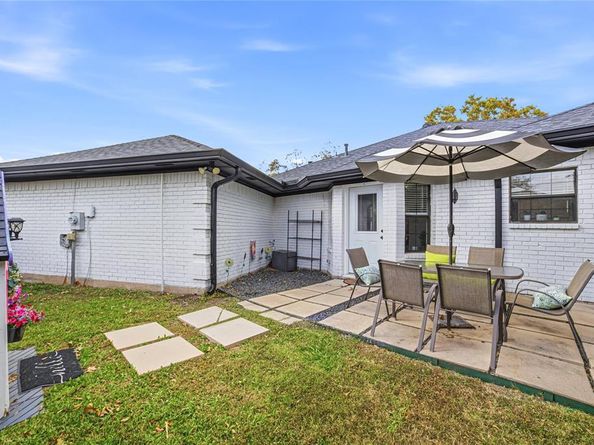 1322  David Drive , Garland Texas 75043