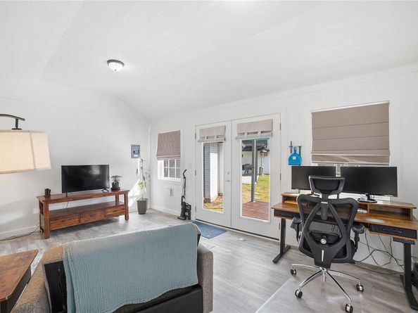 1322  David Drive , Garland Texas 75043