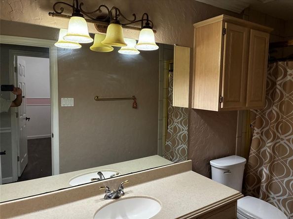 520  Kelley Court , Fort Worth Texas 76120