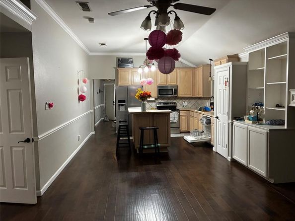 520  Kelley Court , Fort Worth Texas 76120