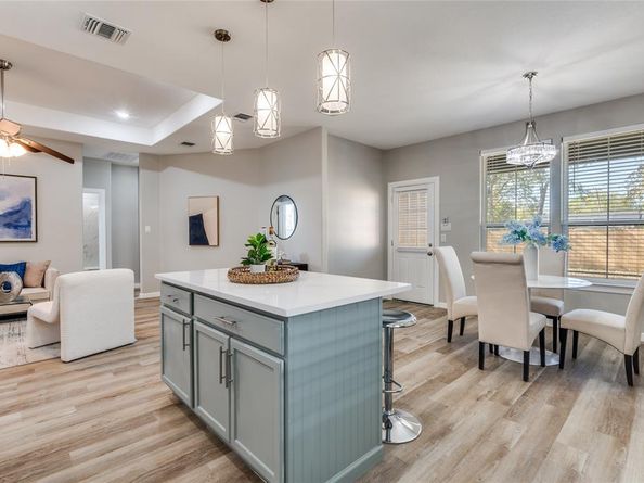 1616  Lindsey Street , Fort Worth Texas 76105