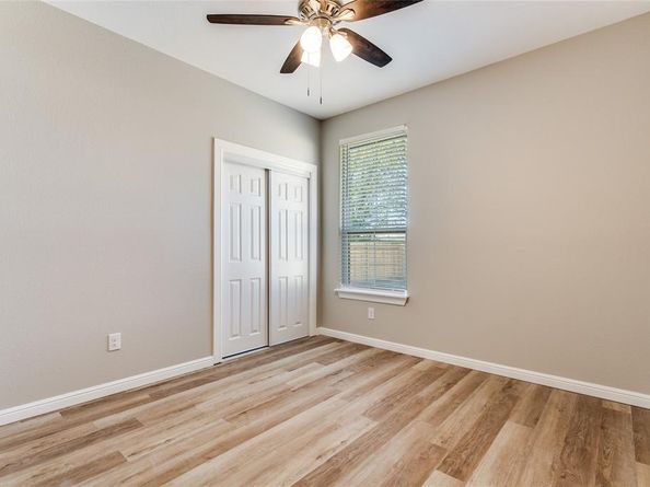 1616  Lindsey Street , Fort Worth Texas 76105